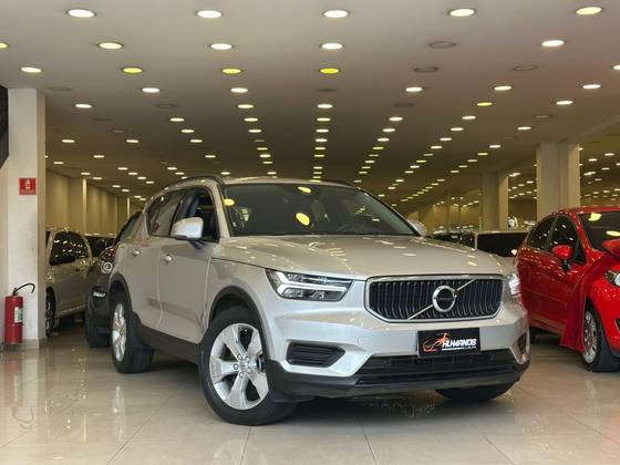 VOLVO XC40 2.0 T4 GASOLINA GEARTRONIC